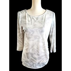 Chico's Easywear Cream & Metallic Silver Floral Cinch Side 3/4 Sleeve Top 0 or S
